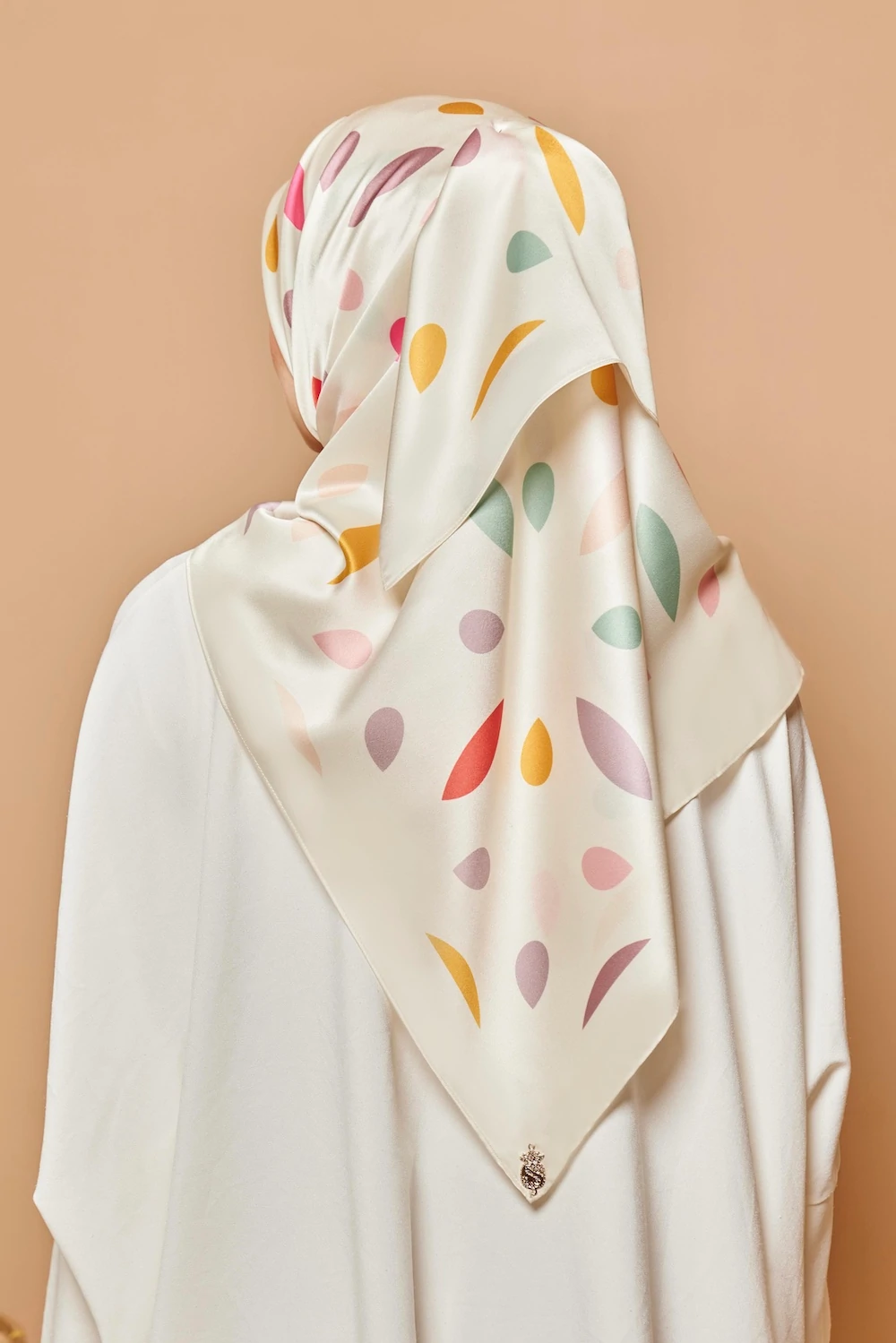 Stylish Smoothy Silk Square Printed Scarf