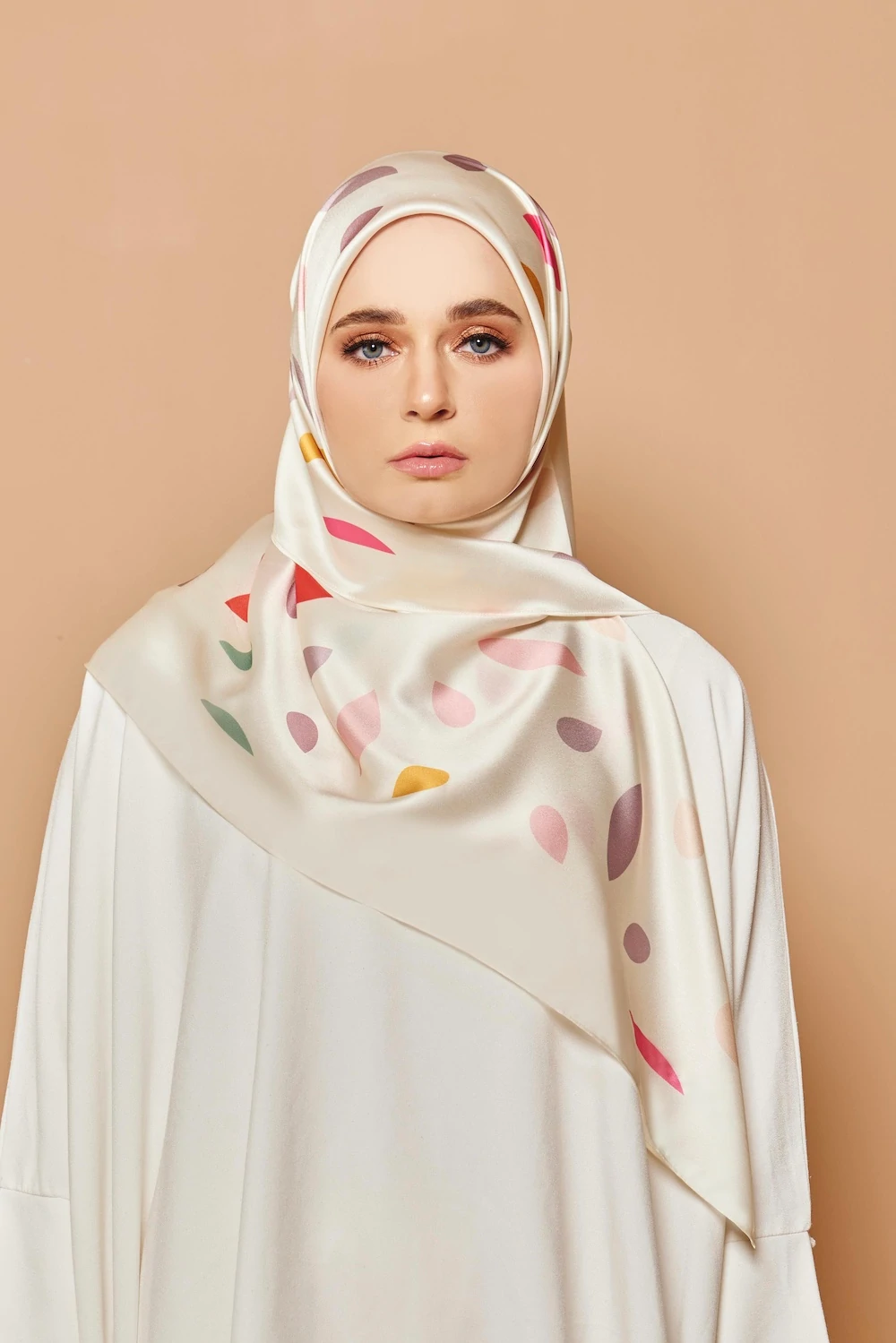 Stylish Smoothy Silk Square Printed Scarf