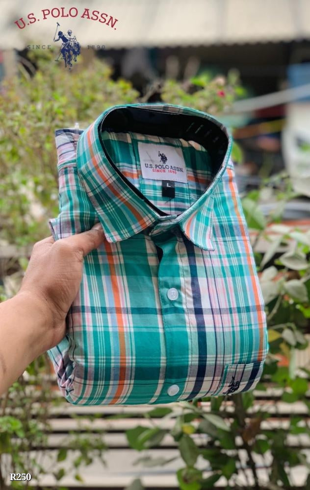 Catalog Name: *Check Shirt Size Only M L*