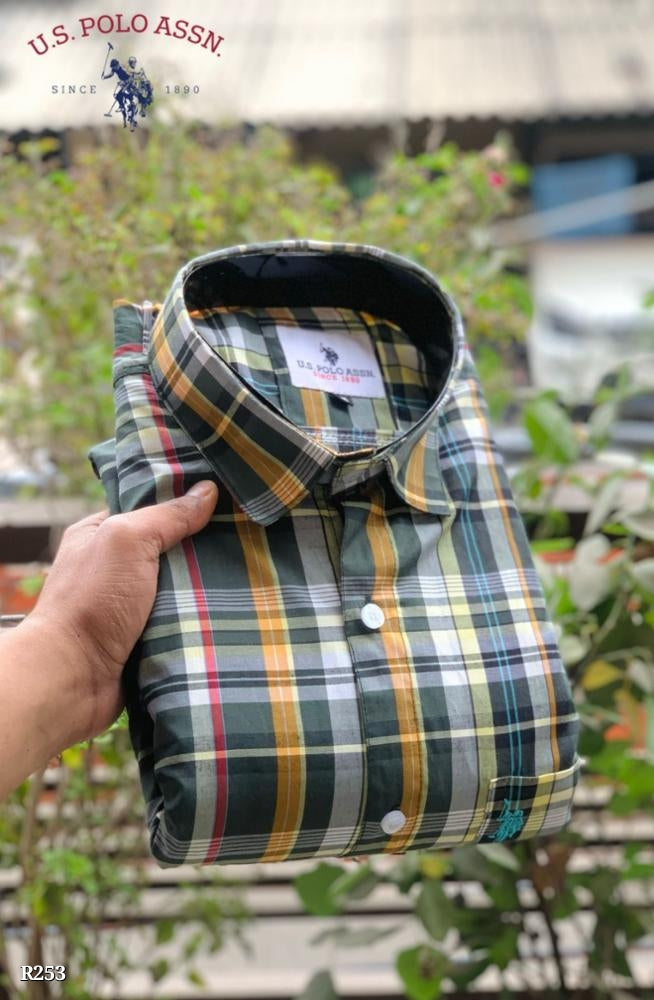 Catalog Name: *Check Shirt Size Only M L*