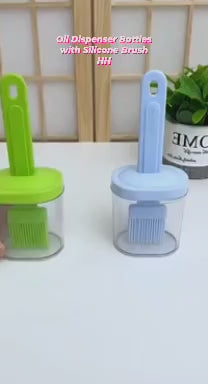 Oil Dispenser Bottle with Silicon Brush Plastic Material (1pc)